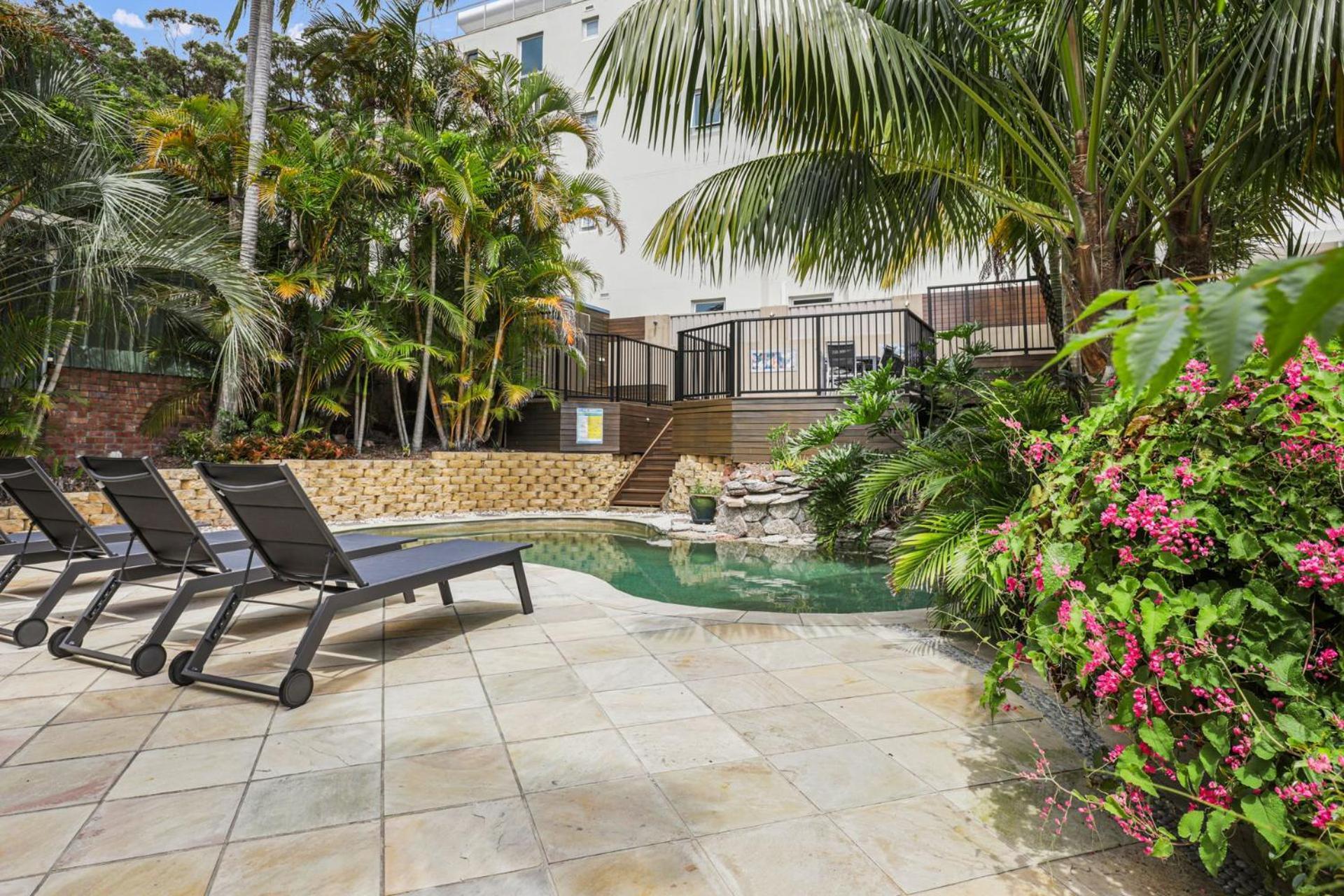 Street Oasis At Nelson Bay Apartment Exterior photo