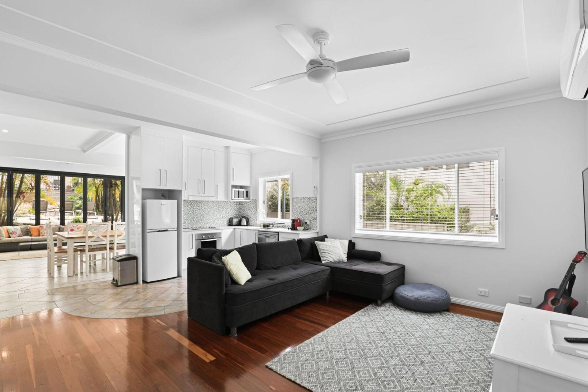 Street Oasis At Nelson Bay Apartment Exterior photo